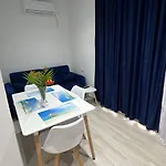 Luani 2 * Avlonya