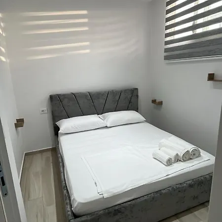 Luani 2 * Vlorë